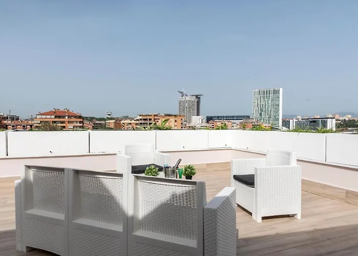 Amazing Penthouse Eur דירה *